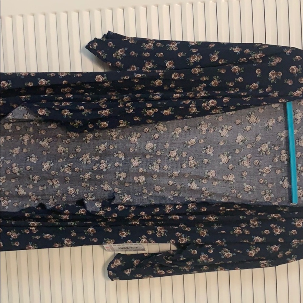 Navy floral Shirley